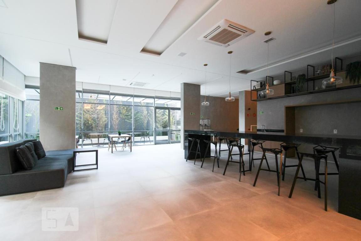 Studios No Melhor Ponto De Moema Garagem Lazer E Metro Perto Wifi Gratis São Paulo Luaran gambar