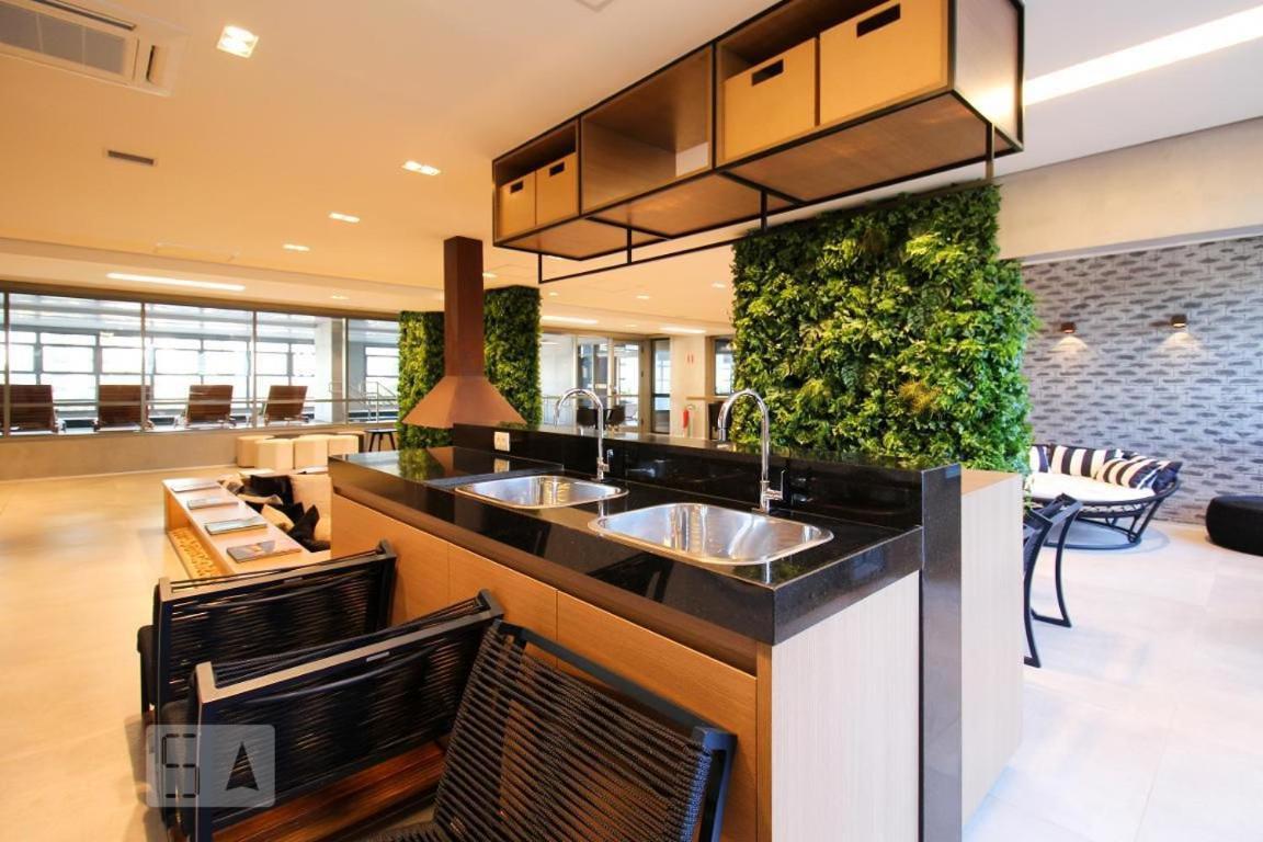 Studios No Melhor Ponto De Moema Garagem Lazer E Metro Perto Wifi Gratis São Paulo Luaran gambar