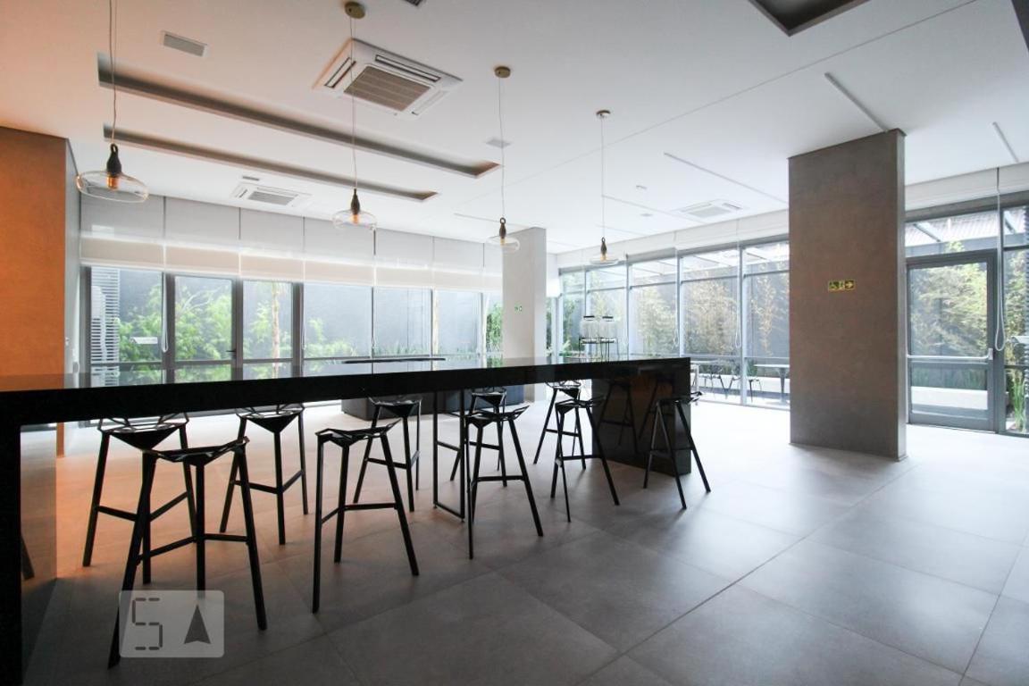 Studios No Melhor Ponto De Moema Garagem Lazer E Metro Perto Wifi Gratis São Paulo Luaran gambar
